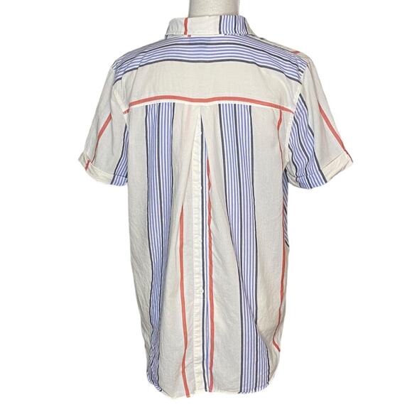 a.n.a. Cotton Shirt with Faux Buttons in Back - Size M - Picture 4 of 7